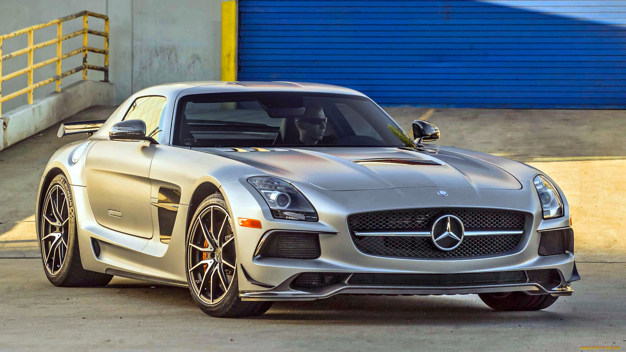 Mercedes SLS AMG